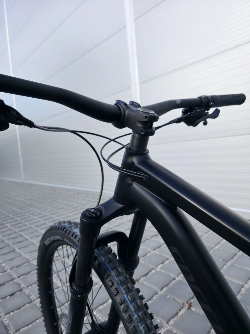 Horské kolo Specialized Stumpjumper Alloy 2022 29″ velikost M