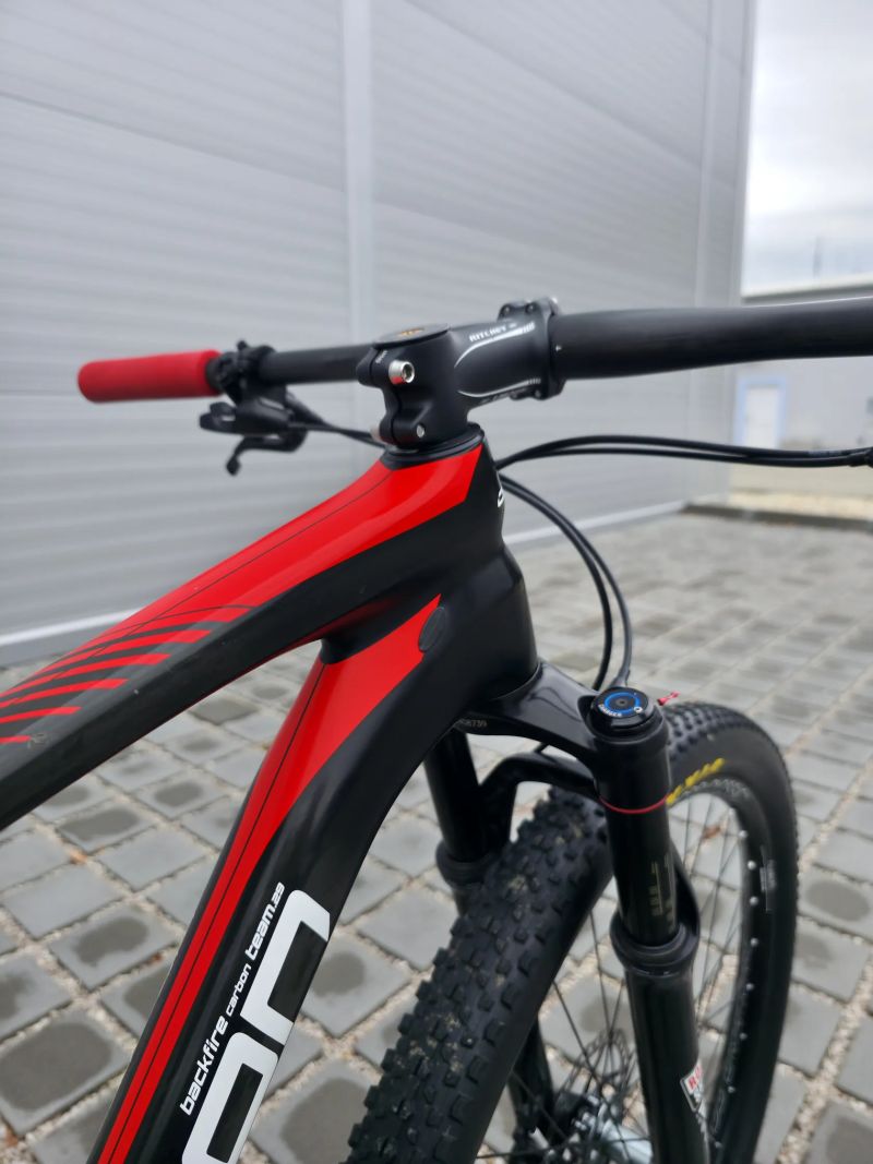 Horské kolo Centurion Backfire Team Carbon 2018 29″ velikost M