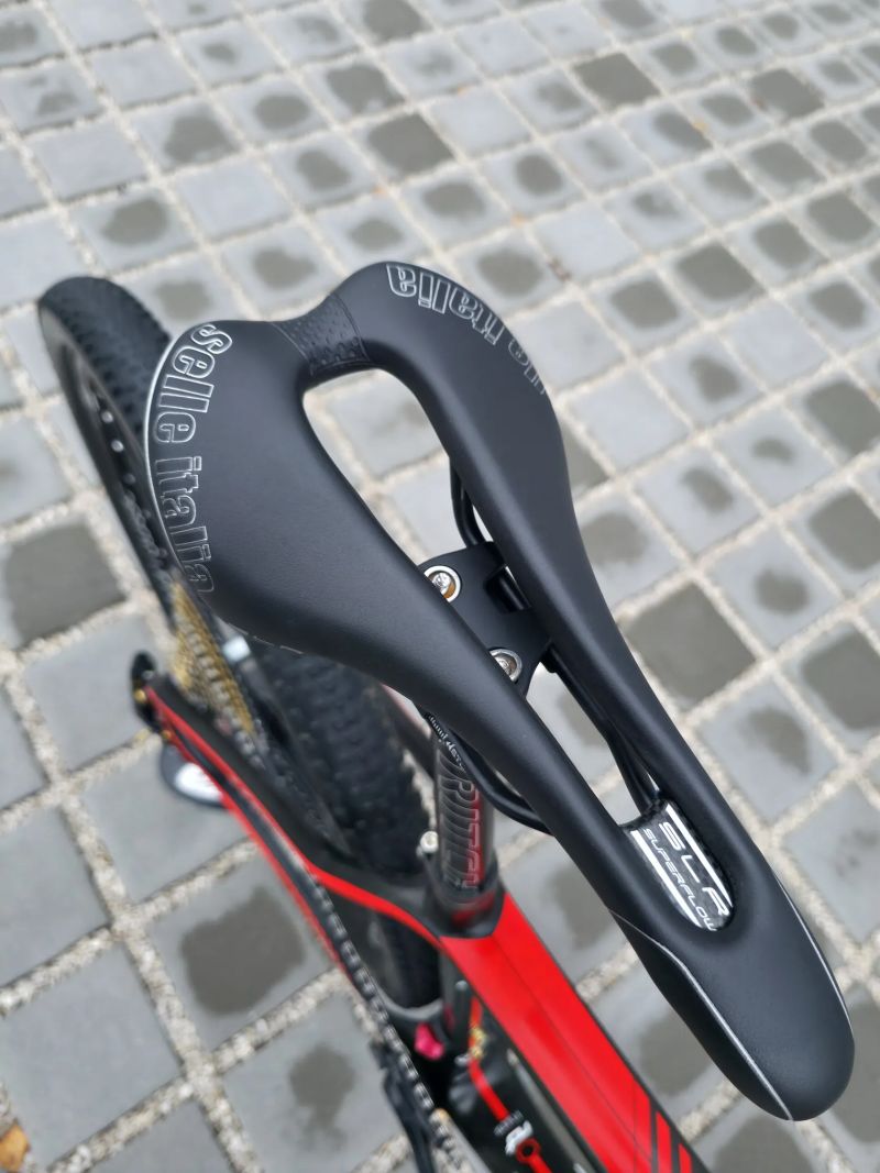 Horské kolo Centurion Backfire Team Carbon 2018 29″ velikost M