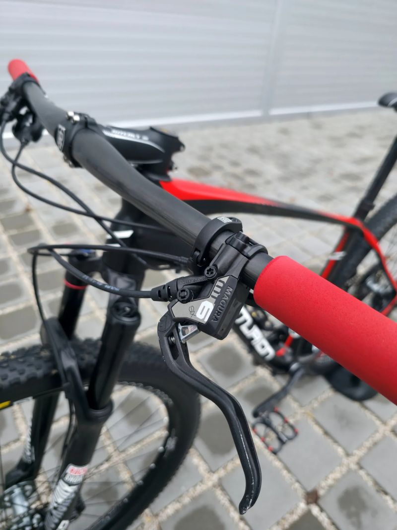 Horské kolo Centurion Backfire Team Carbon 2018 29″ velikost M