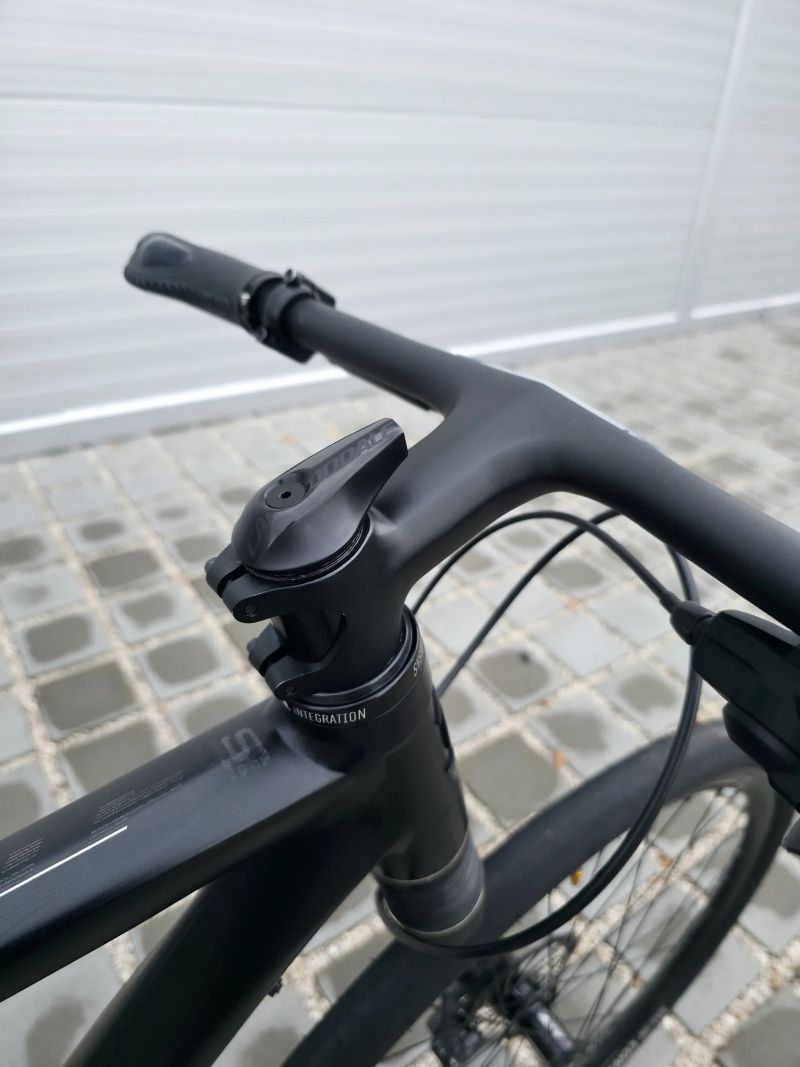 Urban kolo Cannondale Bad Boy 1 Headshok Lefty 28"