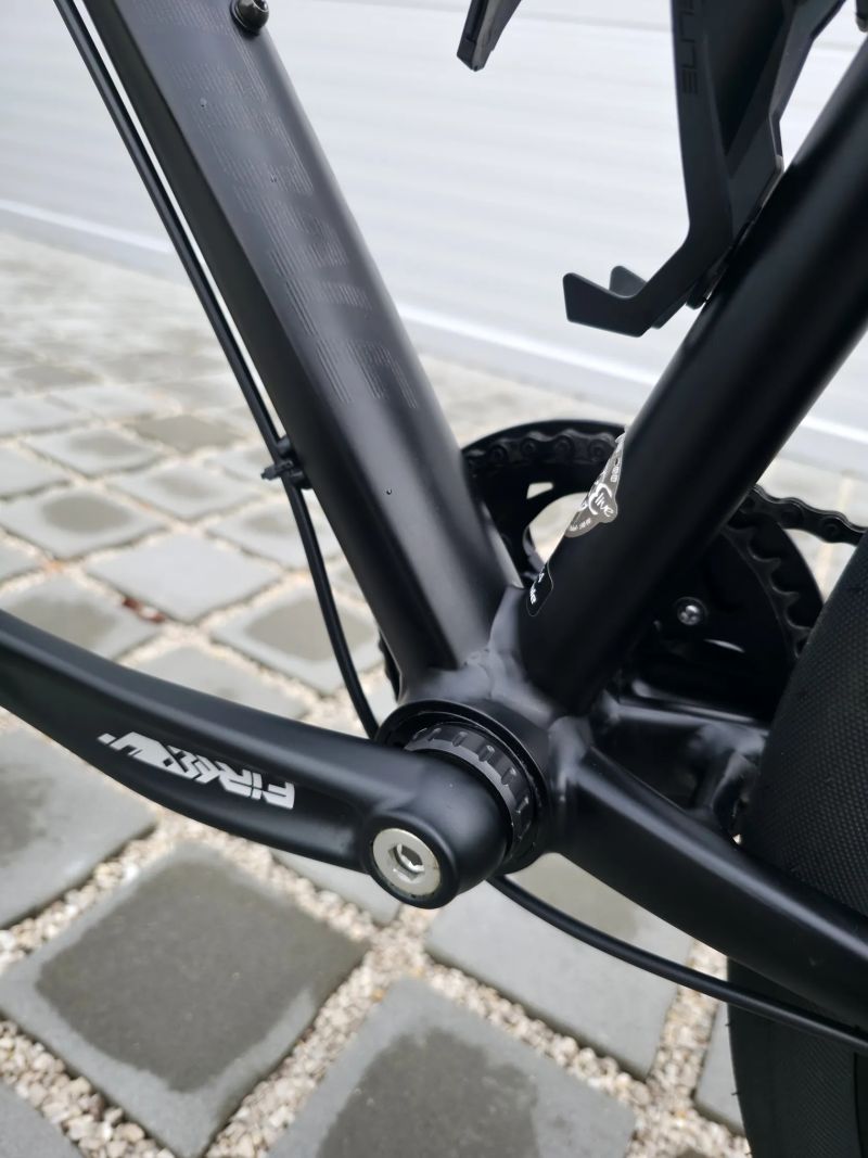 Urban kolo Cannondale Bad Boy 1 Headshok Lefty 28"
