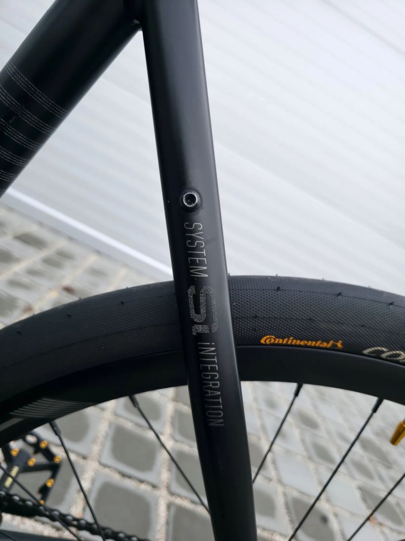 Urban kolo Cannondale Bad Boy 1 Headshok Lefty 28"