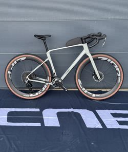 Cube Nuroad c62 SLX reedbeige chrome - S,M,L