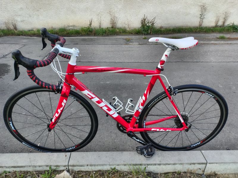 Fuji Roubaix