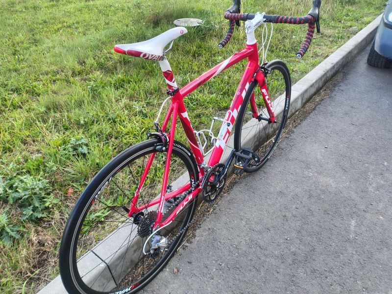 Fuji Roubaix