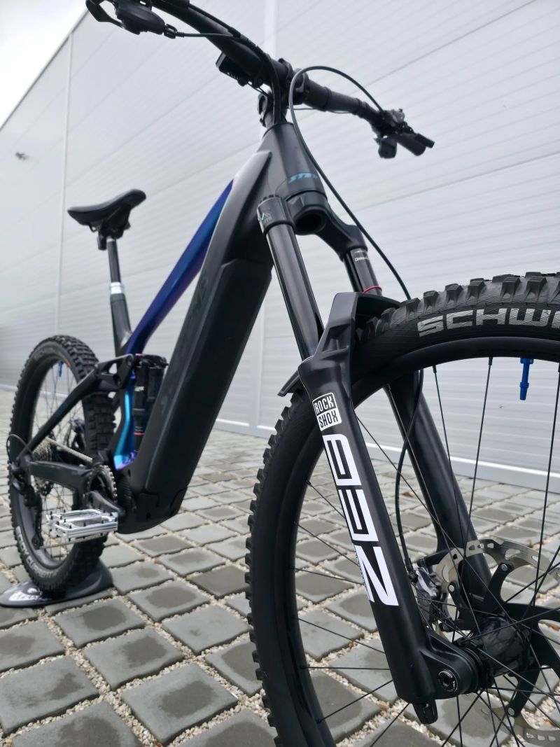 Elektrokolo Stevens E-Inception FR 9.7.2 GTF Carbon Mullet 29/27,5" velikost L