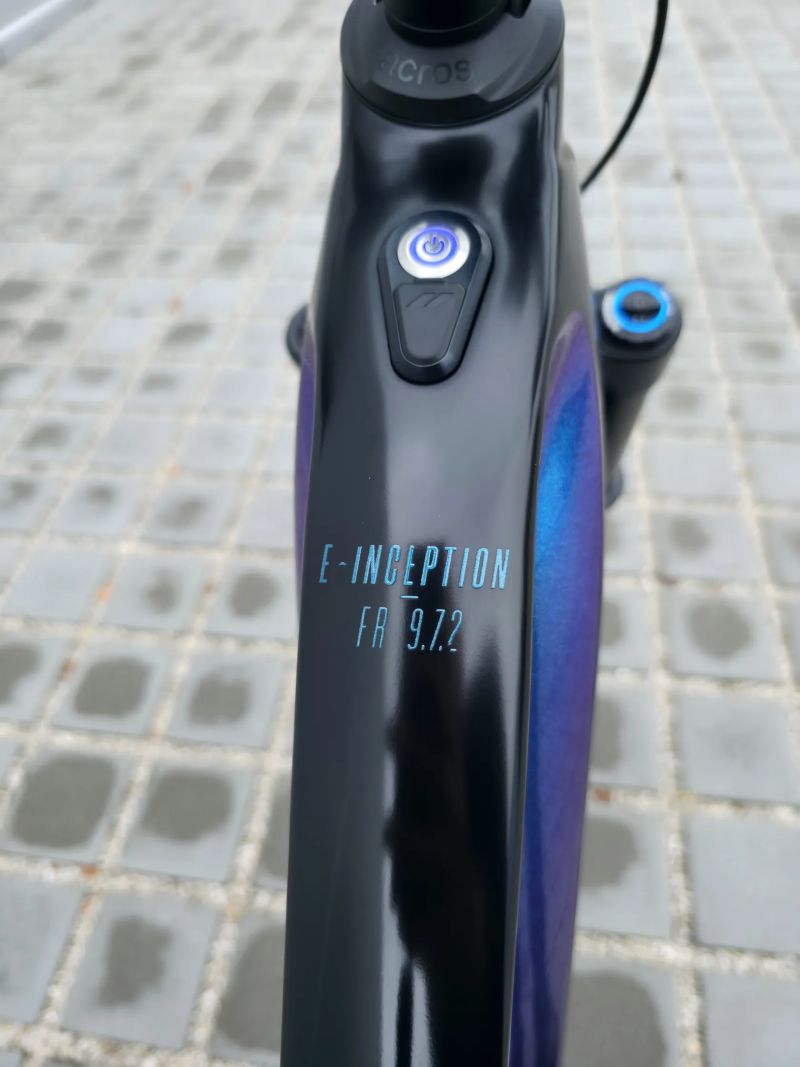 Elektrokolo Stevens E-Inception FR 9.7.2 GTF Carbon Mullet 29/27,5" velikost L