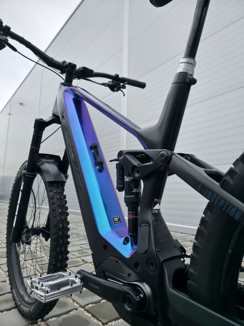 Elektrokolo Stevens E-Inception FR 9.7.2 GTF Carbon Mullet 29/27,5" velikost L