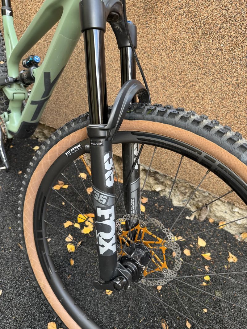 YT Jeffsy 29 carbon