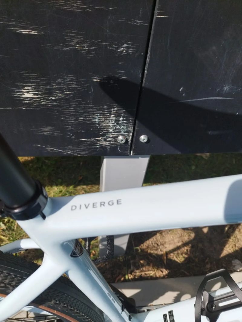 Specialized DIVERGE SPORT CARBON 2024