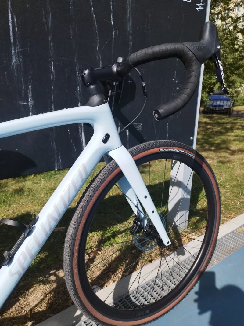 Specialized DIVERGE SPORT CARBON 2024