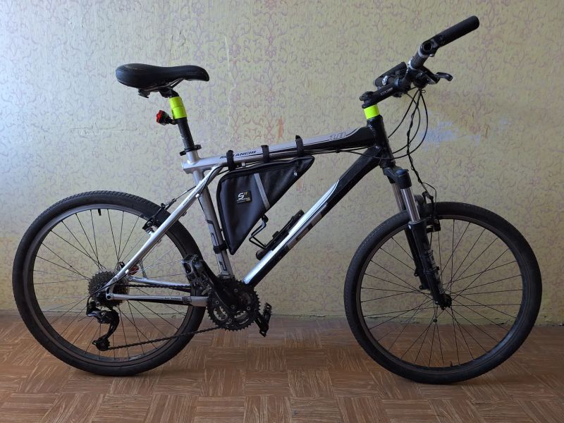 Horské kolo GT Avalanche 1.0 