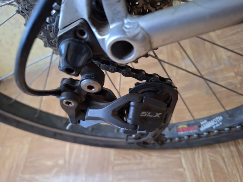 Horské kolo GT Avalanche 1.0 