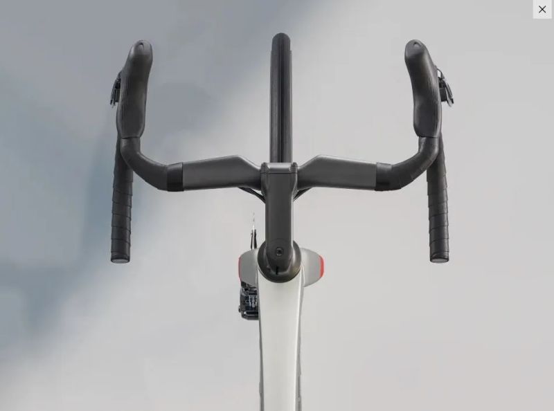 Trek Madone SL 7 Gen 8 Velikosti S,M,M/L,L/XL