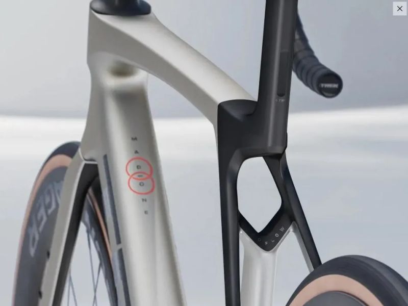 Trek Madone SL 7 Gen 8 Velikosti S,M,M/L,L/XL