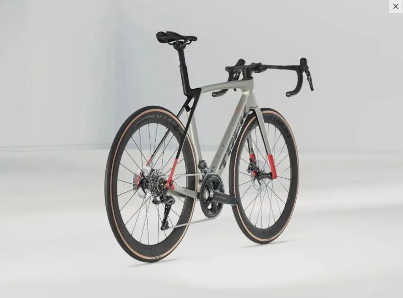 Trek Madone SL 7 Gen 8 Velikosti S,M,M/L,L/XL