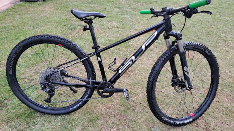 Superior Team 27 Elite velikost 13,5" XS