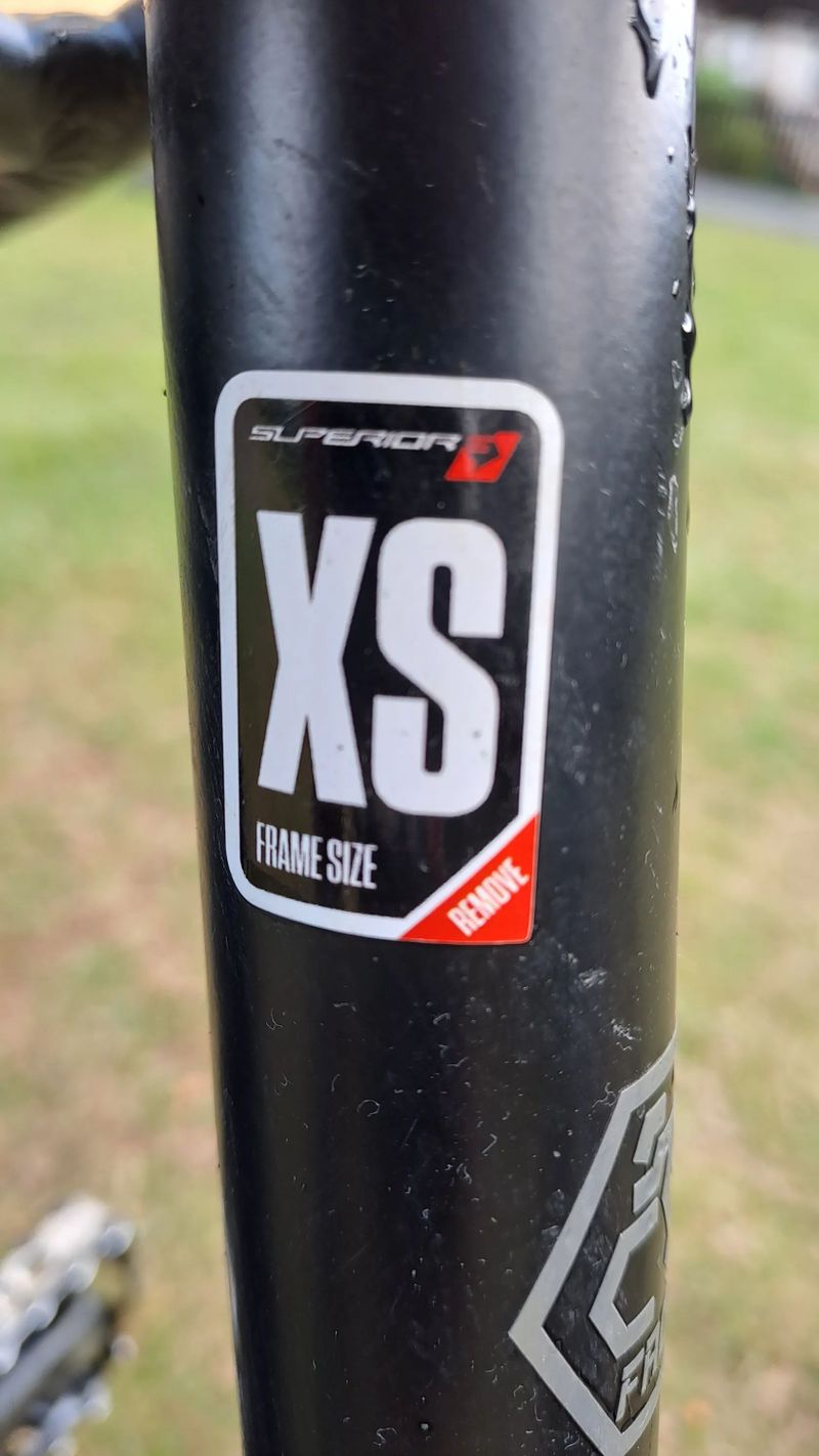 Superior Team 27 Elite velikost 13,5" XS