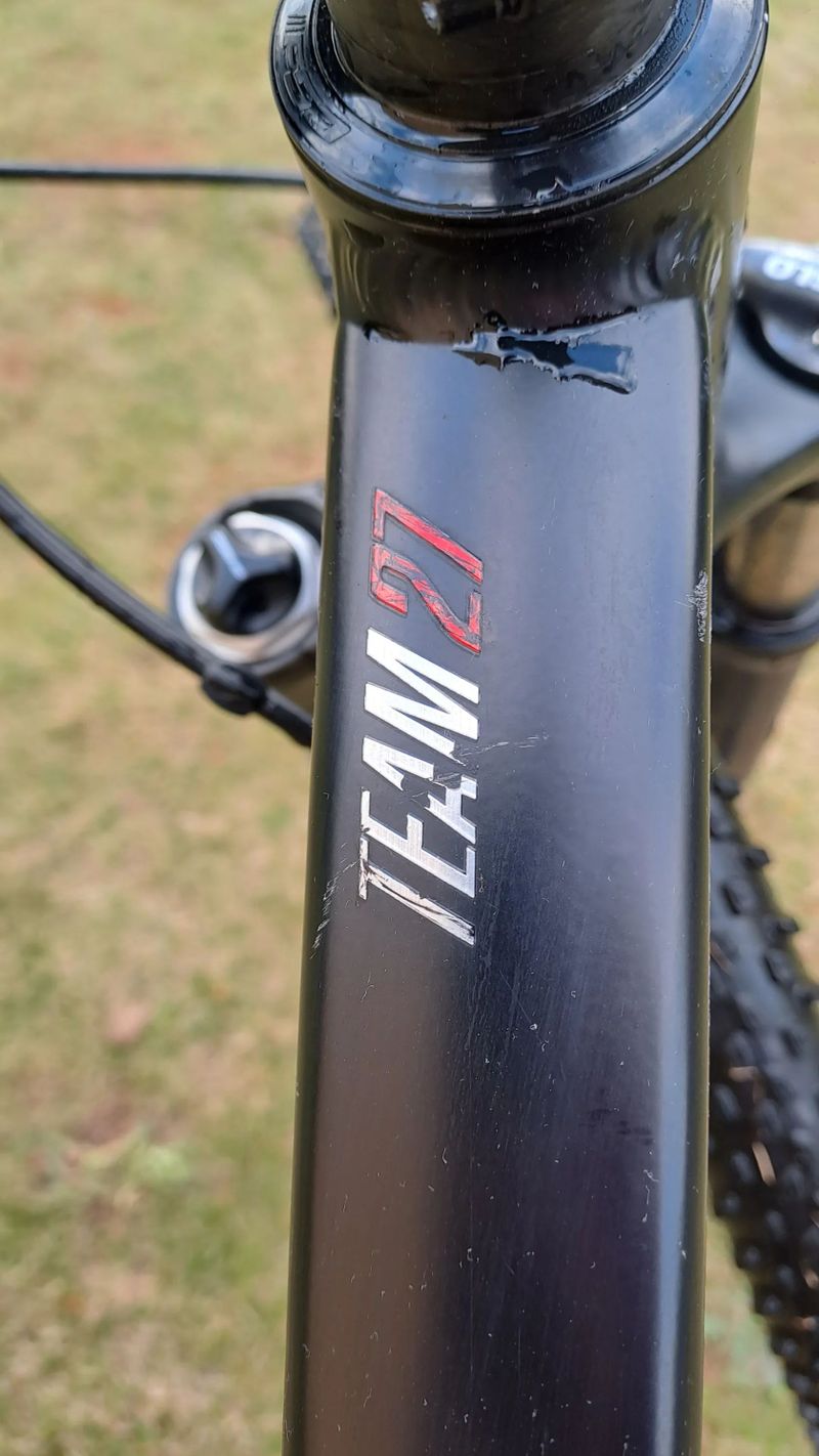 Superior Team 27 Elite velikost 13,5" XS