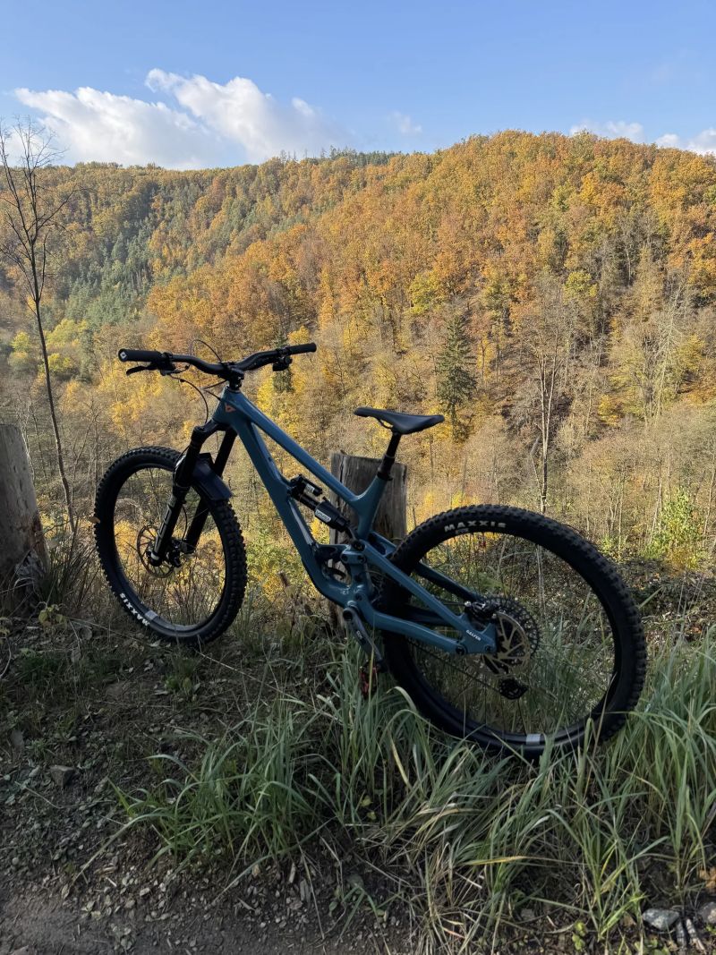 YT Industries Capra Core 4