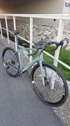 Superior X-Road karbon