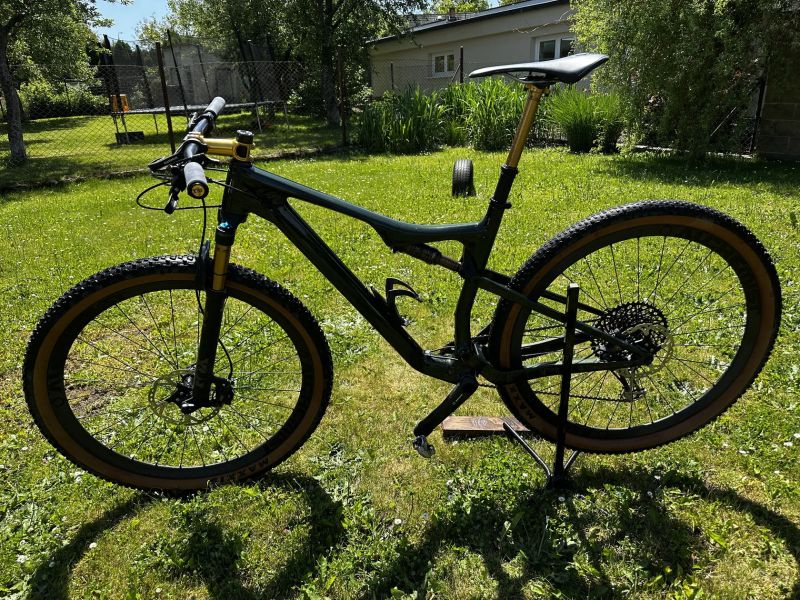 Orbea OIZ CUSTOM fox Factory Kashima 