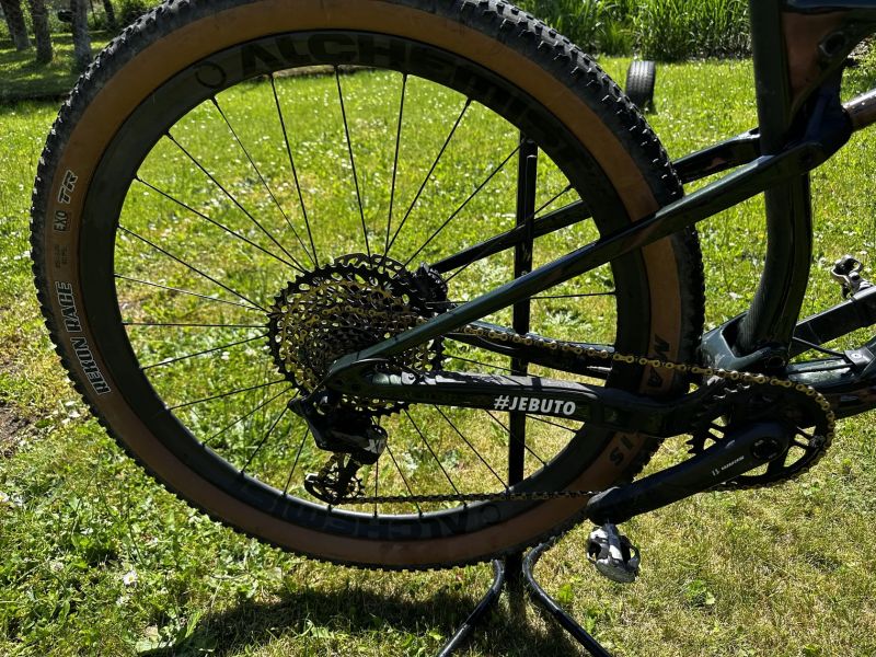 Orbea OIZ CUSTOM fox Factory Kashima 