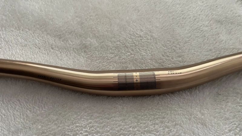 MTB řidítka 720mm