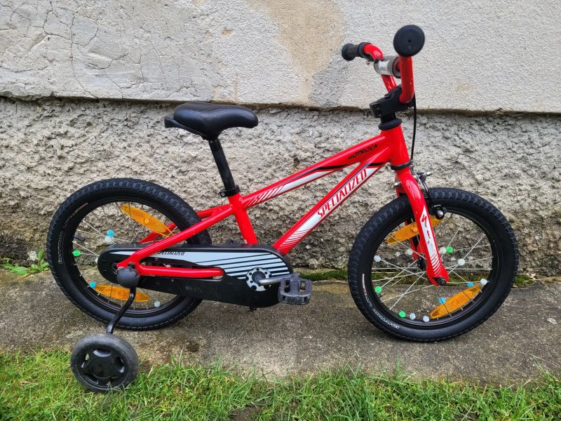 Specialized Hotrock 16"