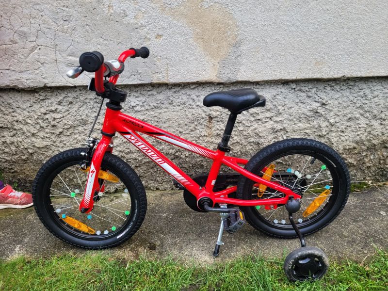 Specialized Hotrock 16"