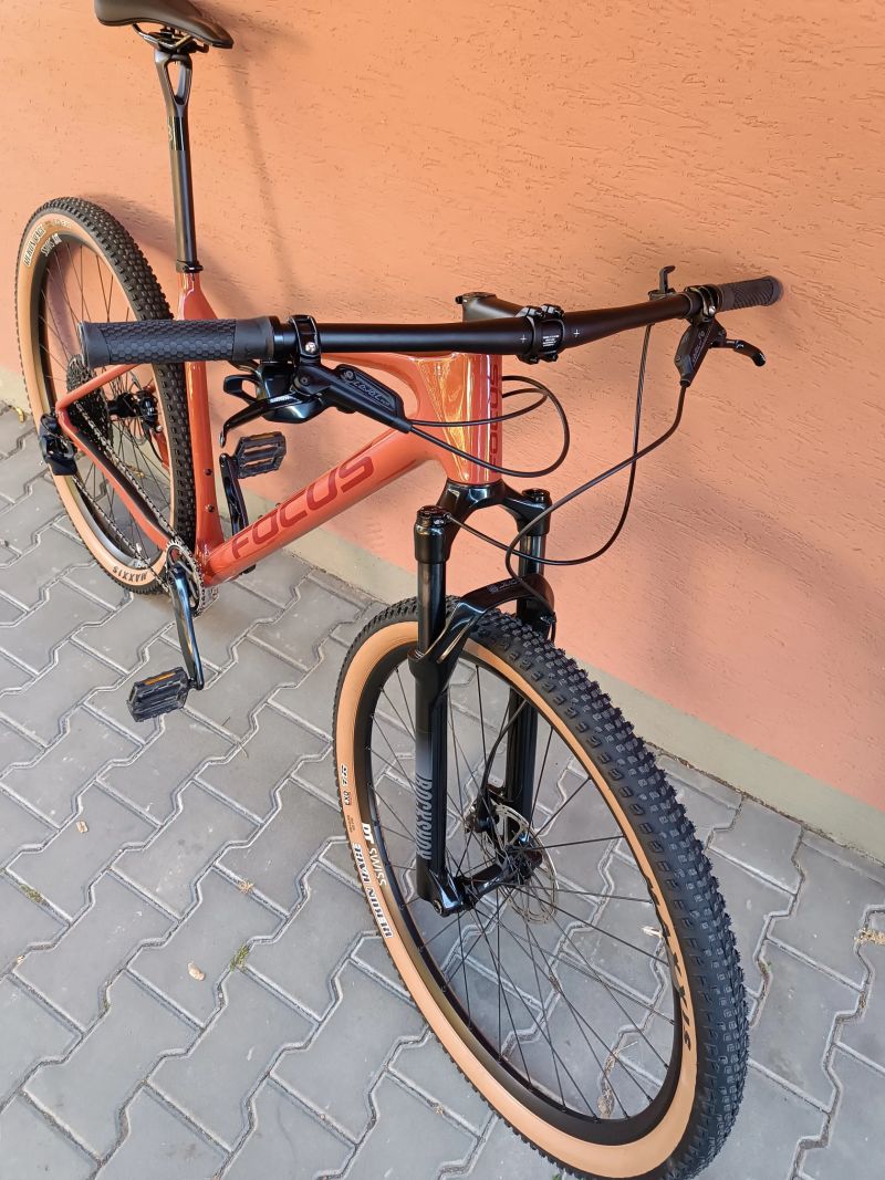 Focus RAVEN 8.8 custom