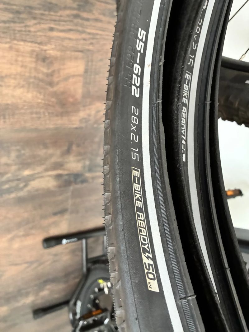 Schwalbe 622-50, 28/29x2,15 Marathon Plus