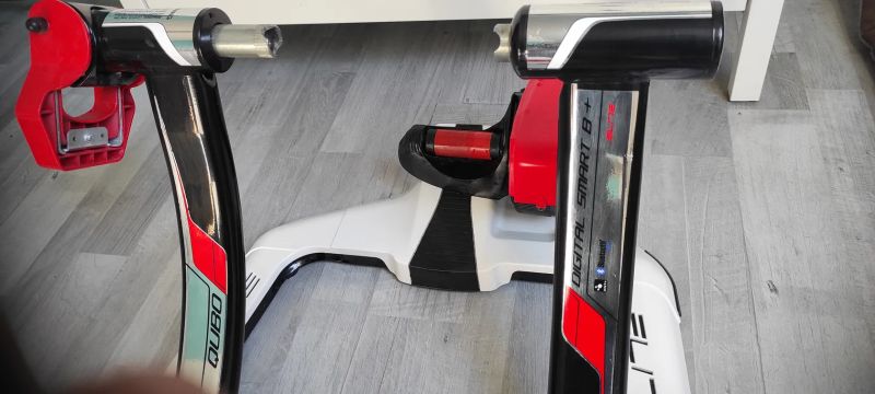 Chytrý Cyklotrenažér Elite Qubo Power Mag Smart B+