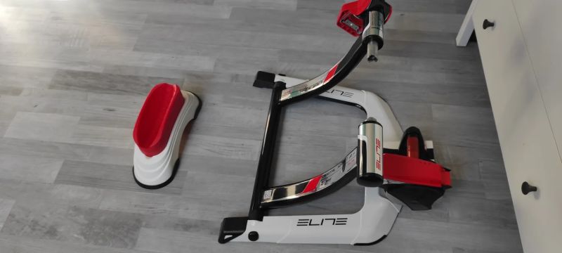 Chytrý Cyklotrenažér Elite Qubo Power Mag Smart B+