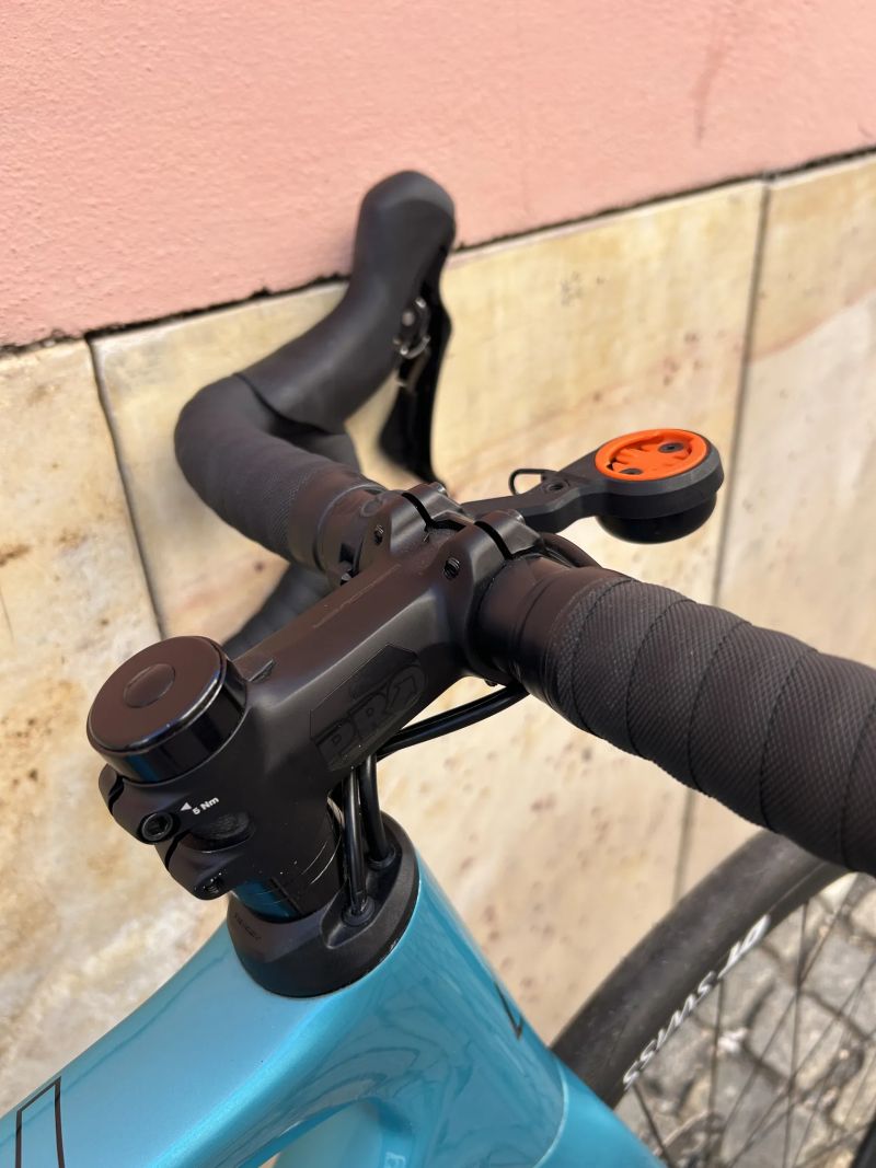 Silniční kolo Isaac Vitron – Shimano 105 R7000 (2x11), velikost M