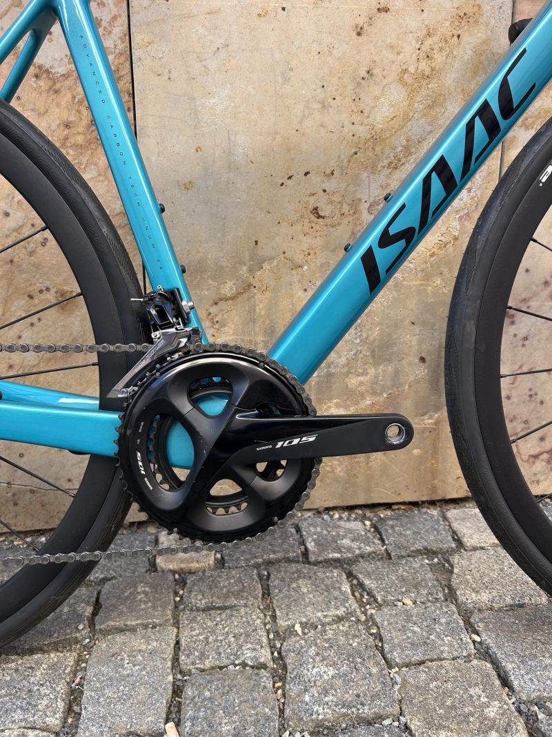 Silniční kolo Isaac Vitron – Shimano 105 R7000 (2x11), velikost M