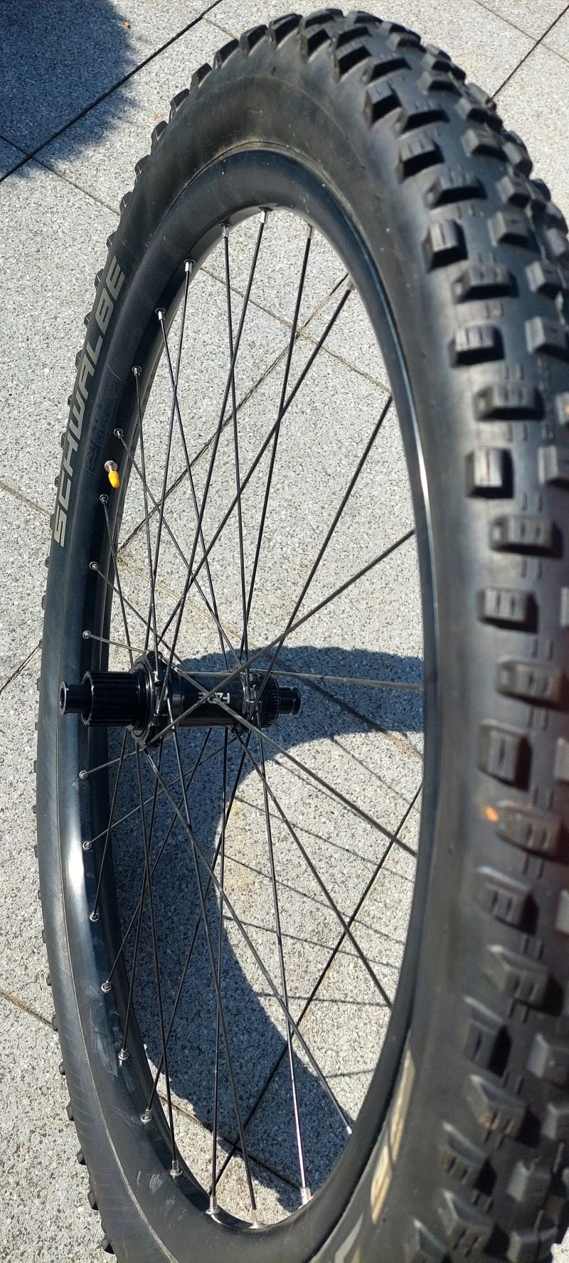 Newmen zadni kolo 27,5"