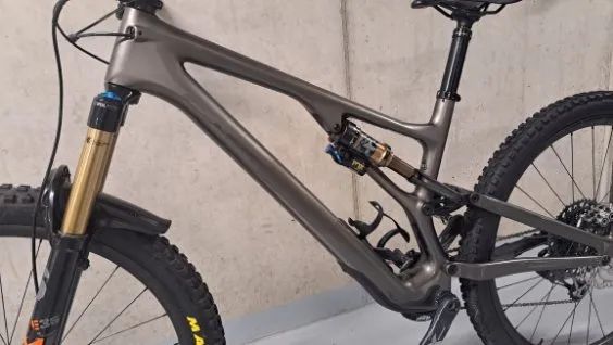 Prodám S-Works Stumpjumper EVO 2022