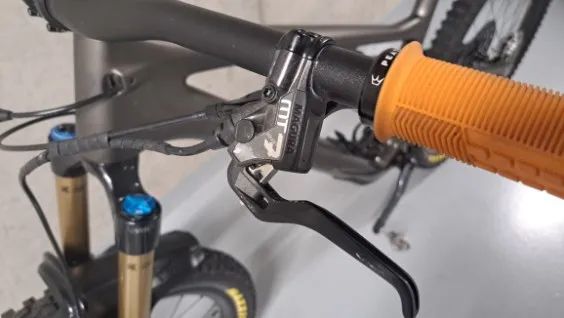 Prodám S-Works Stumpjumper EVO 2022