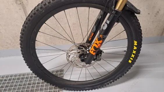 Prodám S-Works Stumpjumper EVO 2022