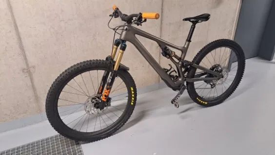 Prodám S-Works Stumpjumper EVO 2022