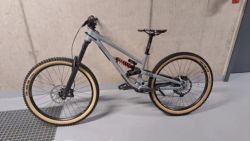 Prodám Commencal CLASH MMXXI