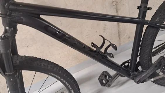 Prodám Specialized Cambodia