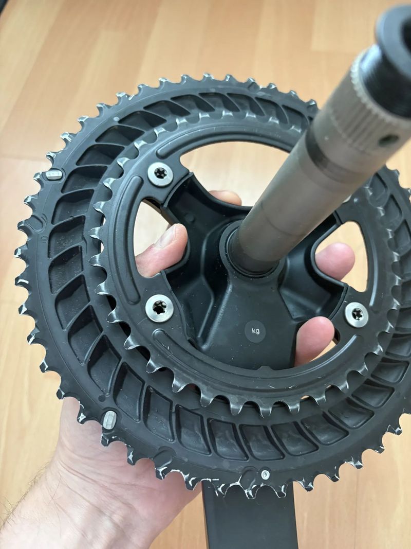 Kliky Shimano 105 (FC-R7000) / 52-36 / 175mm