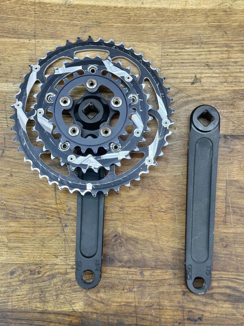 retro kliky Race Face Forged | převodníky Gebhardt 44x32x22 | 175 mm | středová osa Shimano