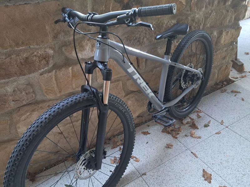 Trek X-Caliber 8, vel. S/27,5- lehké 