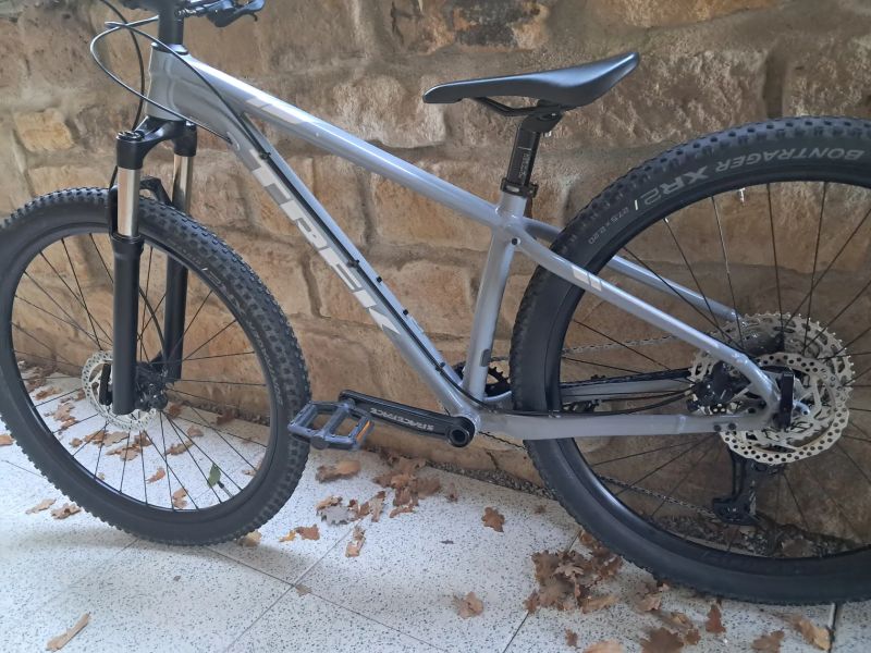 Trek X-Caliber 8, vel. S/27,5- lehké 