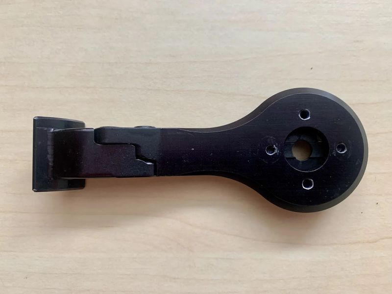 Držák na Garmin SYNCROS FRONT COMP. MOUNT STEM FOIL AERO