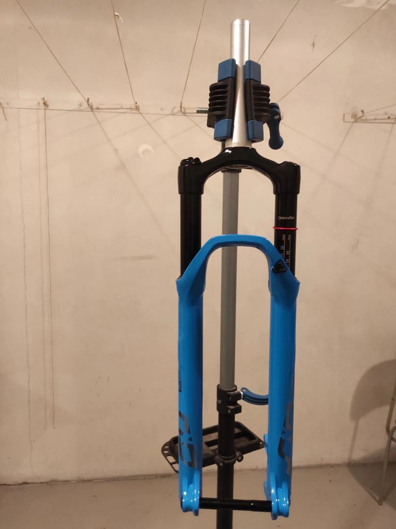 Prodám vidlici rock shox Sid ultimate carbon